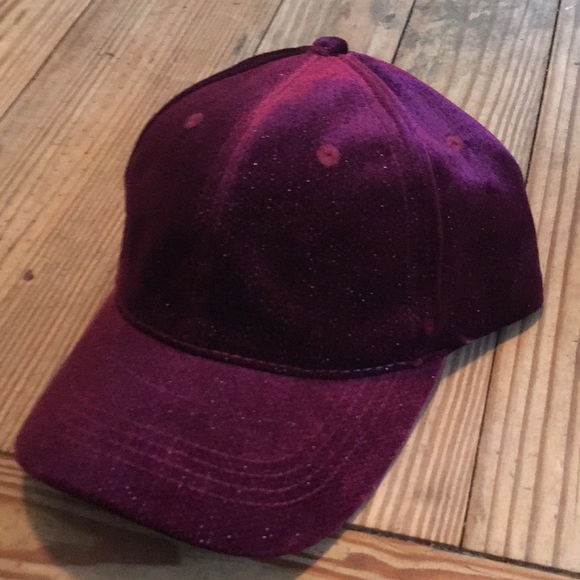 Steve Madden Accessories - 3/$20 Maroon Metallic Velour Baseball Hat